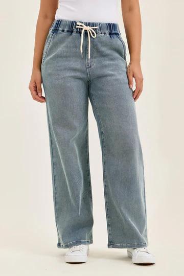 Wilhelmina Baggy Aged Jeans - Med Wash - by Judy Blue