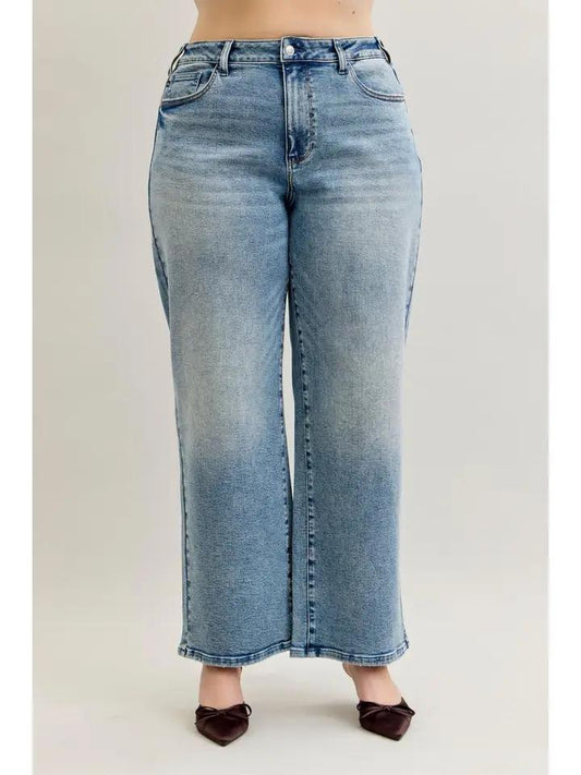 Plus High Waisted Wilhemina - Light Vintage Wash - by Judy Blue