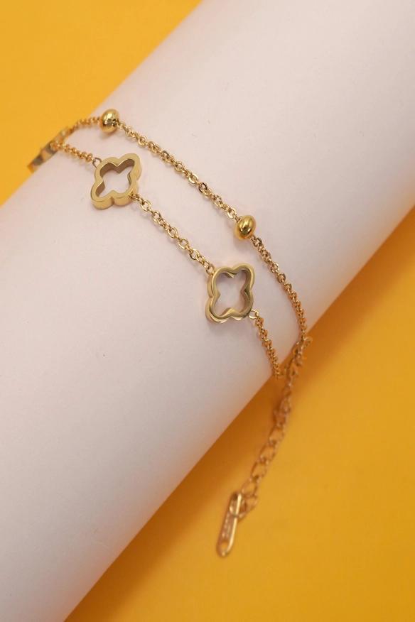 Gold Clover Bracelet - by JOSSLYN