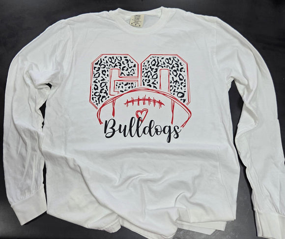 Go Bulldogs Leo - White - Comfort Color LS