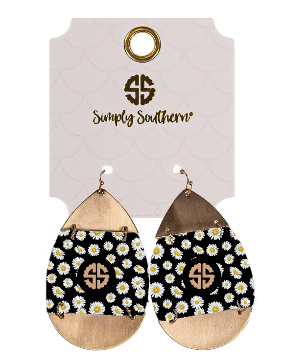 Embossed Earrring - Daisy - by Simply Southern